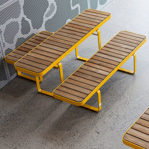 tavolo da picnic contemporaneo 1