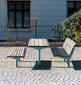 tavolo da picnic contemporaneo 1