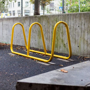 rastrelliera per biciclette a pavimento 1