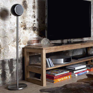 supporto per cassa acustica in metallo 1