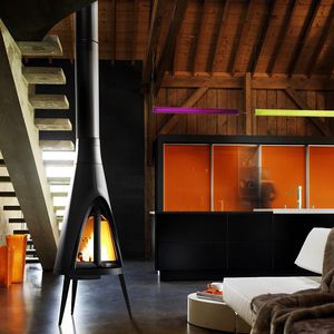 stufa a legna / centrale / in ghisa / design originale