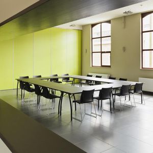sedia da conferenza in policarbonato