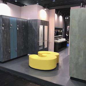pouf moderno