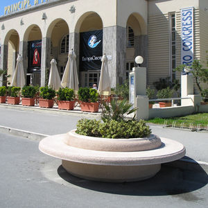 fioriera in calcestruzzo