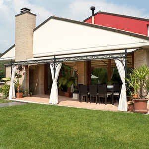pergola addossata