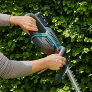 tagliasiepi elettrico a batteria