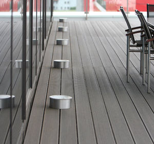 listone per esterno in legno composito