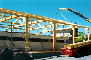portale in legno lamellare