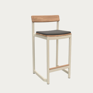 sgabello da bar design scandinavo
