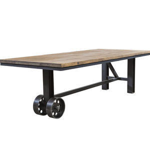 tavolo design industriale