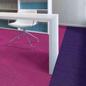moquette a quadrotte