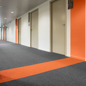 moquette a quadrotte 1