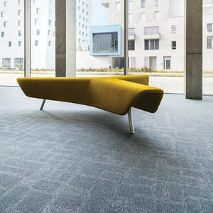 moquette a quadrotte