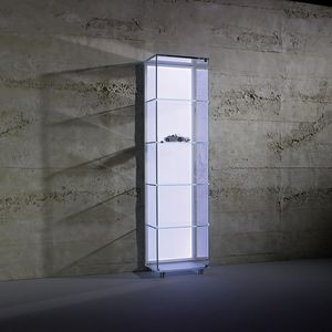 vetrina contemporanea 1