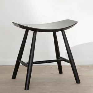 sgabello design scandinavo