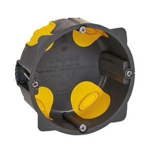 scatola da incasso per installazione elettrica