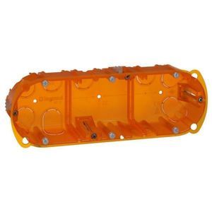 scatola da incasso per installazione elettrica