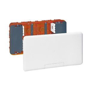 scatola da incasso per installazione elettrica