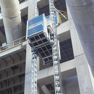 montacarichi industriale / per carichi pesanti