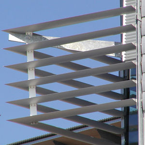 frangisole in alluminio 1