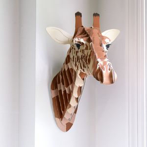 scultura in cartone