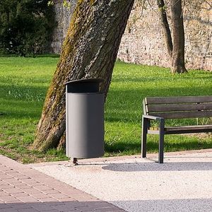 pattumiera pubblica