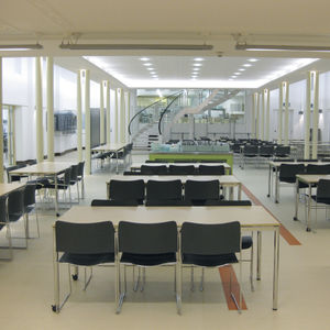 tavolo da conferenza moderno
