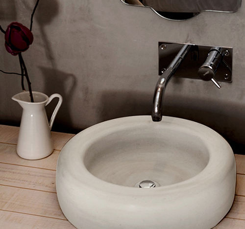 Lavabo da appoggio - A Cimenteira do Louro - in calcestruzzo / rotondo / contemporaneo