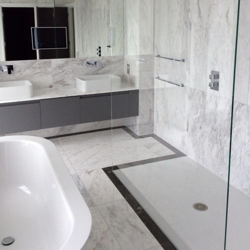 Piastrella in marmo - VOLAKAS - dimpomar - Natural Stone from Portugal and Around - levigata / da bagno / da parete