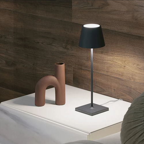 Lampada da tavolo - POLDINA 230 - Zafferano Srl - in ghisa di alluminio / in policarbonato / contemporanea