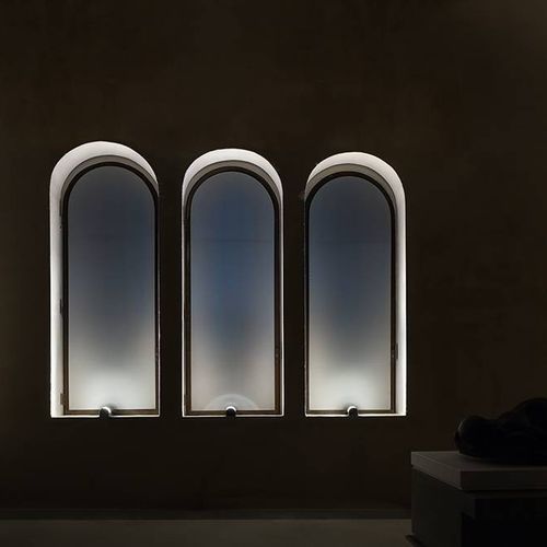 Lampada da pavimento - ARCO - PURALUCE - in alluminio anodizzato / in PMMA / contemporanea
