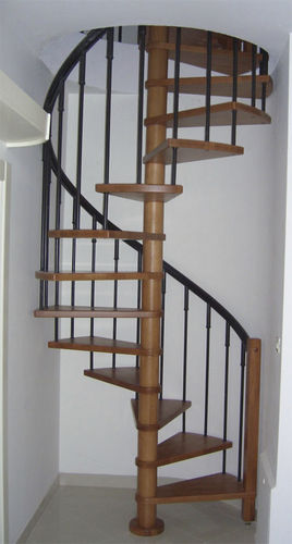 Scala a chiocciola - MARTE - Ci. Erre Scale - curva / con gradini in legno / con struttura in metallo