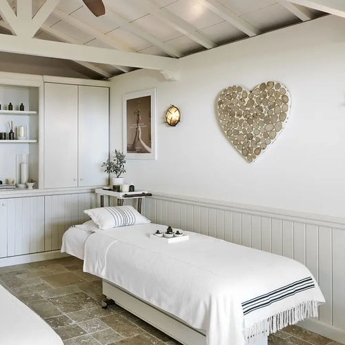 Lettino per massaggi elettrico - STAR WELLNESS - in legno / ad altezza regolabile / con contenitore