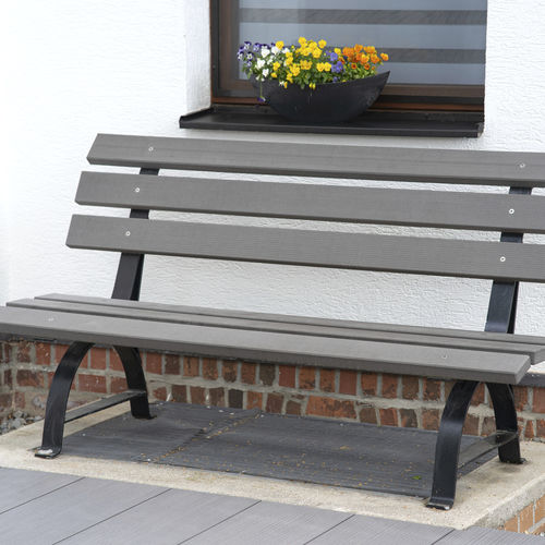 Panca da giardino contemporanea - megawood by NOVO-TECH - in WPC / in materiale riciclato / con schienale