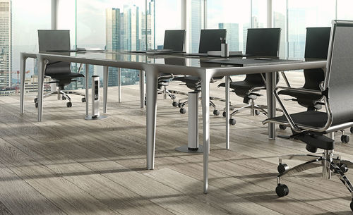 Tavolo da riunione contemporaneo - OPERA - NEWFORM Ufficio - in legno / in laminato / professionale