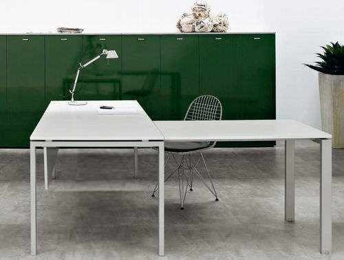 Scrivania contemporanea - VISTA  - NEWFORM Ufficio - in melaminico / con 6 piedi / contract