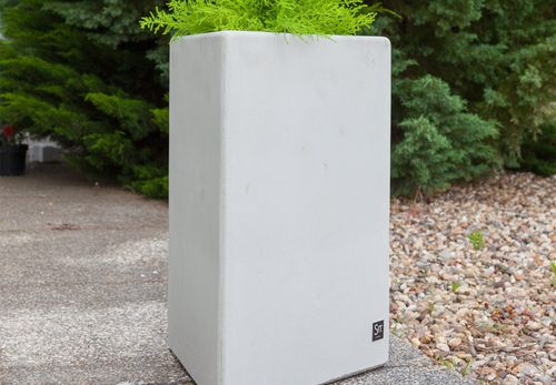 Vaso da giardino in CCV - VIDA : 574 - SIT Urban Design - triangolare / per spazio pubblico