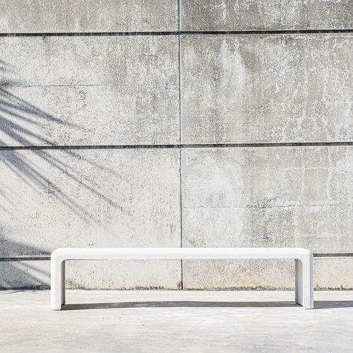 Panca per spazi pubblici contemporanea - SOFTSHAPES: 520 - SIT Urban Design - in calcestruzzo fibrorinfrozato