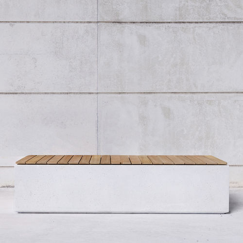 Panca per spazi pubblici contemporanea - BOX W: 102.W - SIT Urban Design - in legno / in ferro / in calcestruzzo