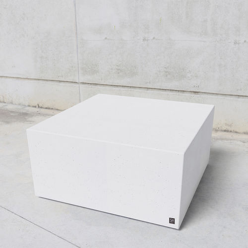 Panca per spazi pubblici design minimalista - CUBO 90 : 115 - SIT Urban Design - in calcestruzzo / modulare