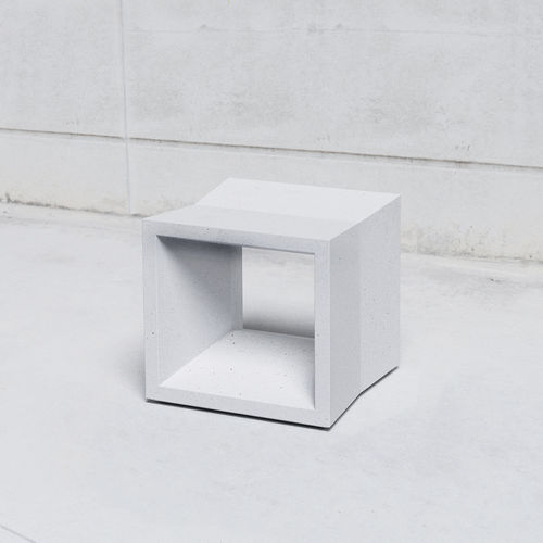 Sgabello per spazio pubblico - FLAT : 421 - SIT Urban Design - contemporaneo / in calcestruzzo / da esterno