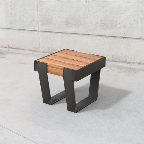 Panca per spazi pubblici contemporanea - Wade 627 - SIT Urban Design - in legno / in metallo / senza schienale