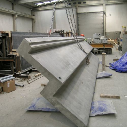 Gradinata prefabbricata - UNITS - concast - in cemento armato / in acciaio / curva