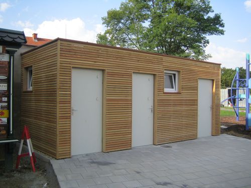 Toilette pubblica in legno - FUERSTENFELD - Containex - semplice