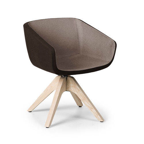 Sedia visitatore contemporanea - ARCA - True Design srl - da interno / in tessuto / con supporto in legno