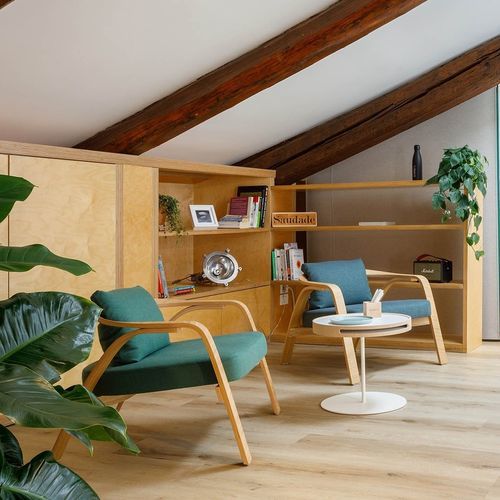 Poltrona visitatore contemporanea - GRILLO - True Design srl - in tessuto / in legno / imbottita