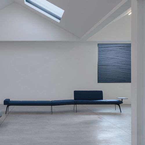Divanetto imbottito modulare - MLLEPIEDI - True Design srl - contemporaneo / in tessuto / in espanso