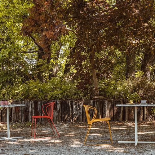 Sedia contemporanea - NOT OUT - True Design srl - da esterno / in acciaio galvanizzato / con supporto in acciaio