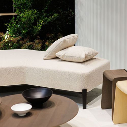 Divano d'angolo - OSCAR - True Design srl - contemporaneo / in tessuto / per cuscini