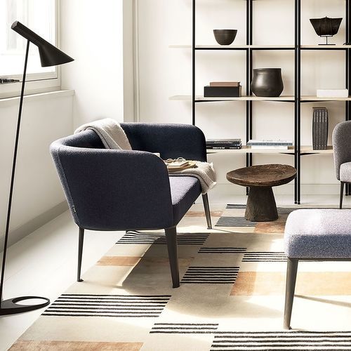 Divano contemporaneo - CLARA - True Design srl - in tessuto / in espanso / in gomma